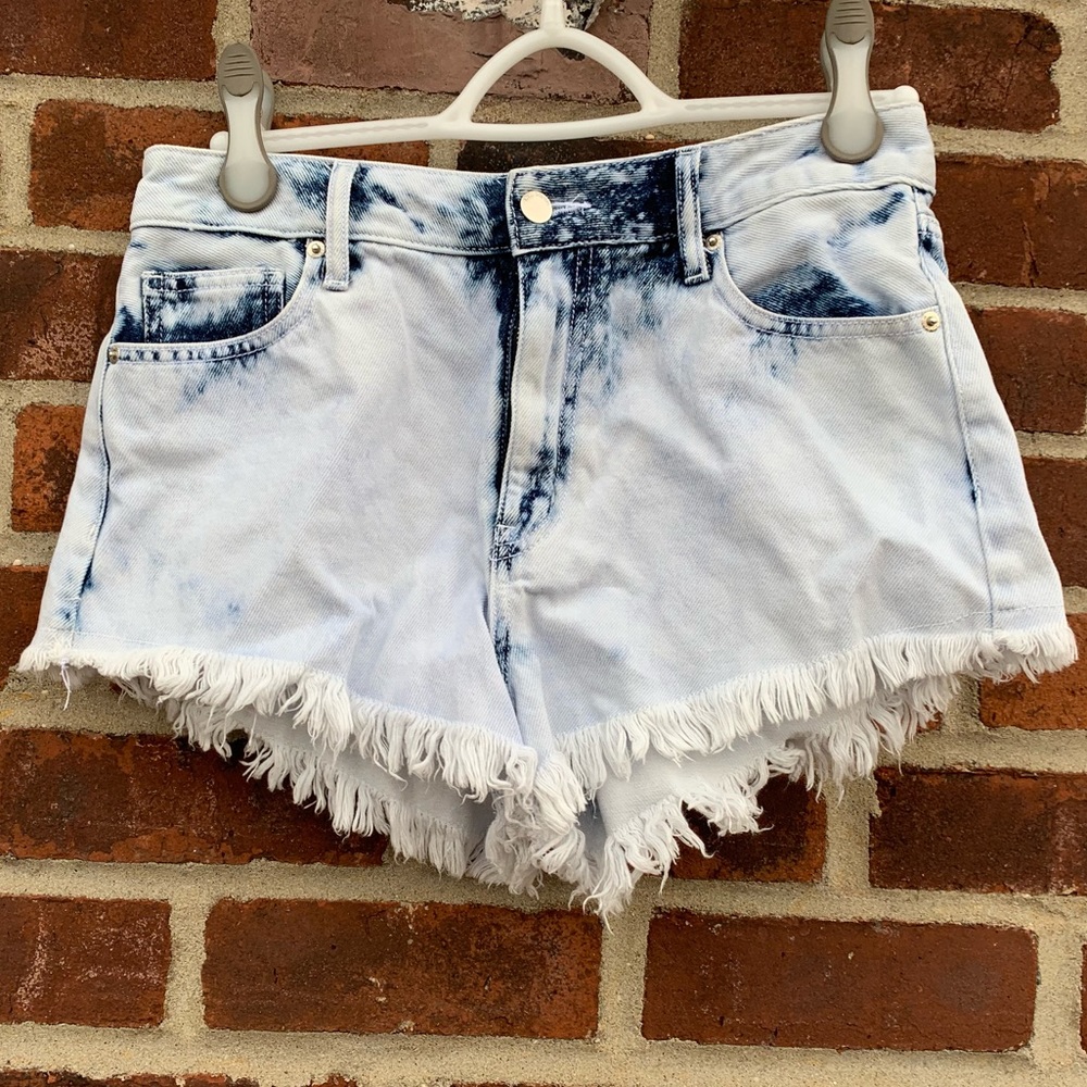 Acid washed jean shorts